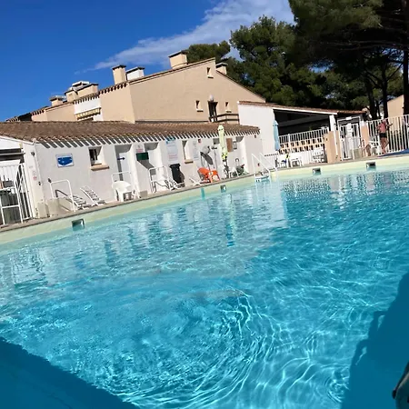 Ferienhaus Dans La Pinede Agde