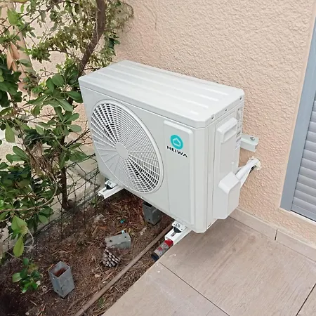 펜션 Dans La Pinede *