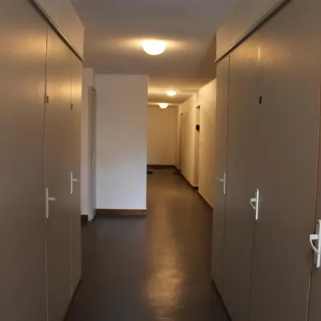 Dans La Pinede Агд