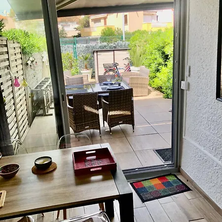 Дом отдыха Dans La Pinede *