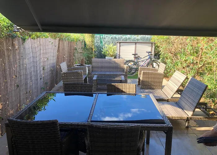 Prázdninový dům Dans La Pinede