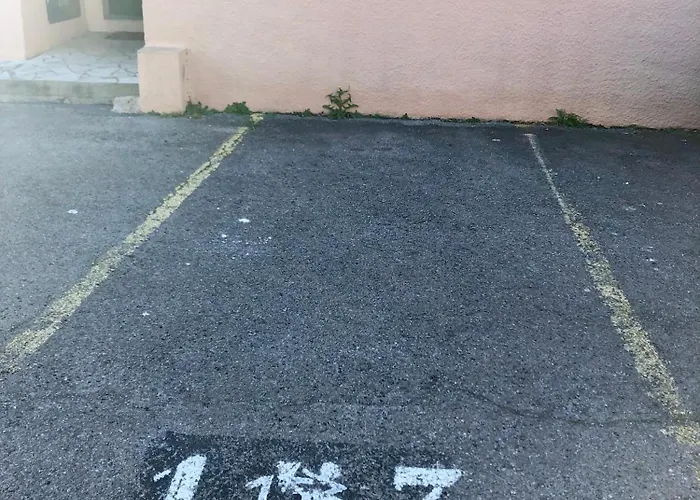 Prázdninový dům Dans La Pinede *