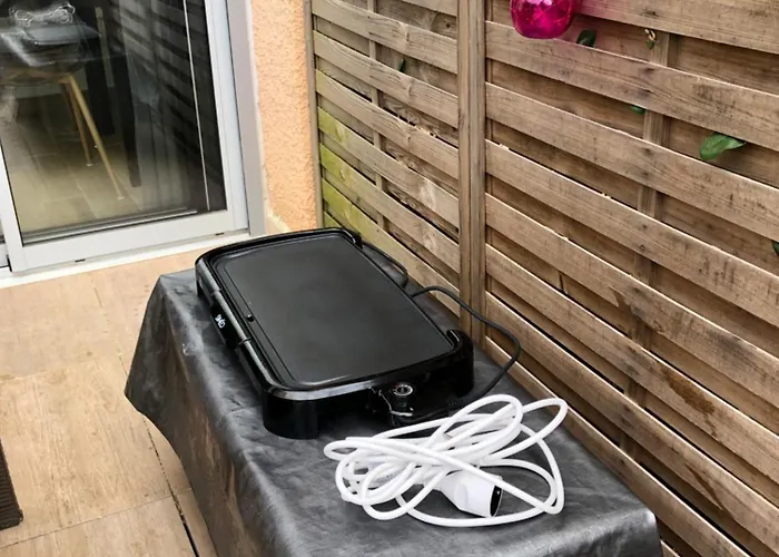 Dans La Pinede Prázdninový dům *